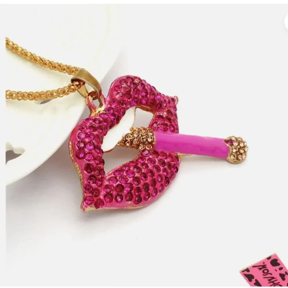 Betsey Johnson Smokin Lips Pink Rhinestone Necklace Gold Tone Statement NWT